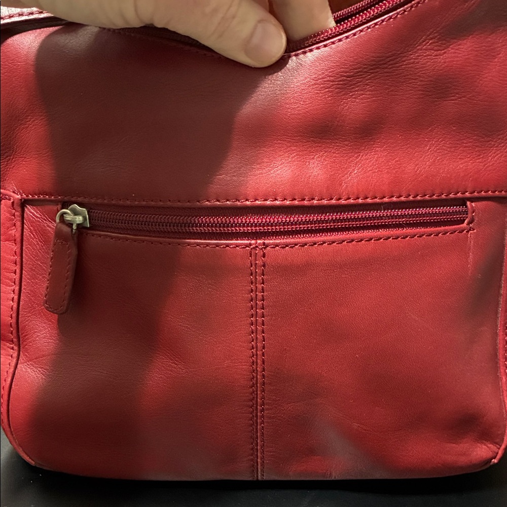 St. John’s Bay vintage Red Leather Shoulder Bag - Picture 15 of 16